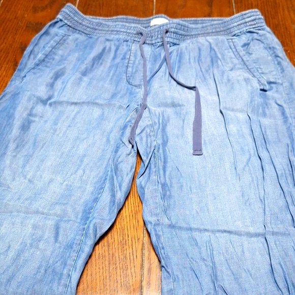 LOFT JEANS SIZE 2. - Picture 1 of 12